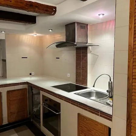 Grosses Haus In Neu Moebiliert Semesterbostad Jülich