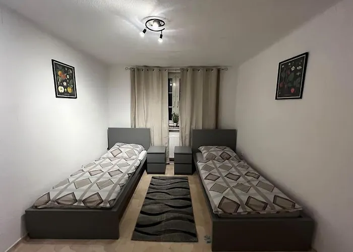 Grosses Haus In Neu Moebiliert Feriehus